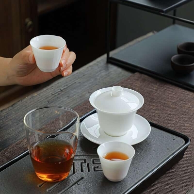 Not hot Jade Tea Cup Set
