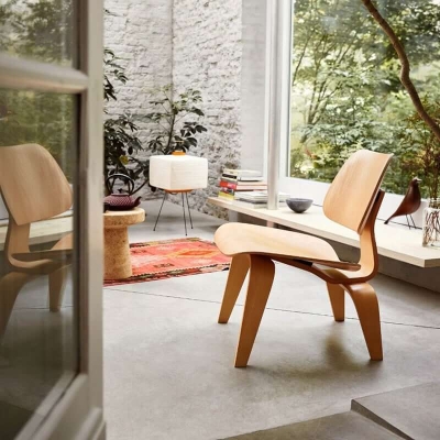 MP LCW - Classic Lounge Chair | Reading Chair