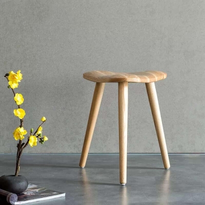 Tetsu - Solid Ash Wood Triangle Stool | Dining Stool